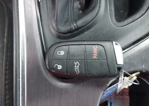 2016 Dodge Challenger Sxt из США, поврежденный, VIN 2C3CDZAG6GH299683